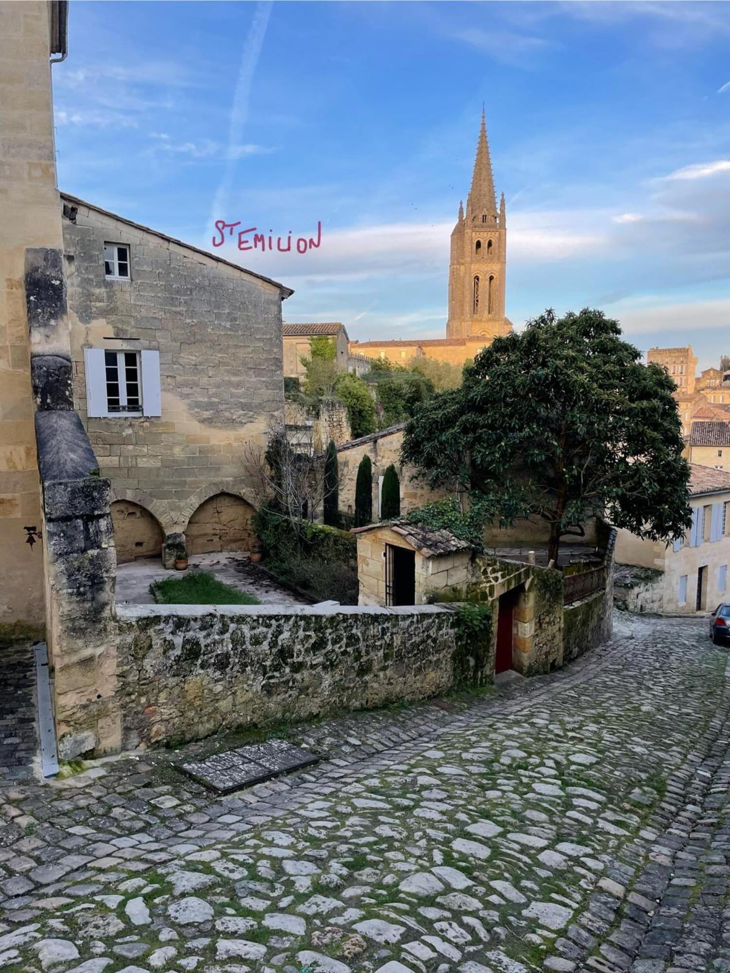 Cinegite Du Jardin Aux Etoiles - Proche De Saint Emilion Esterno foto